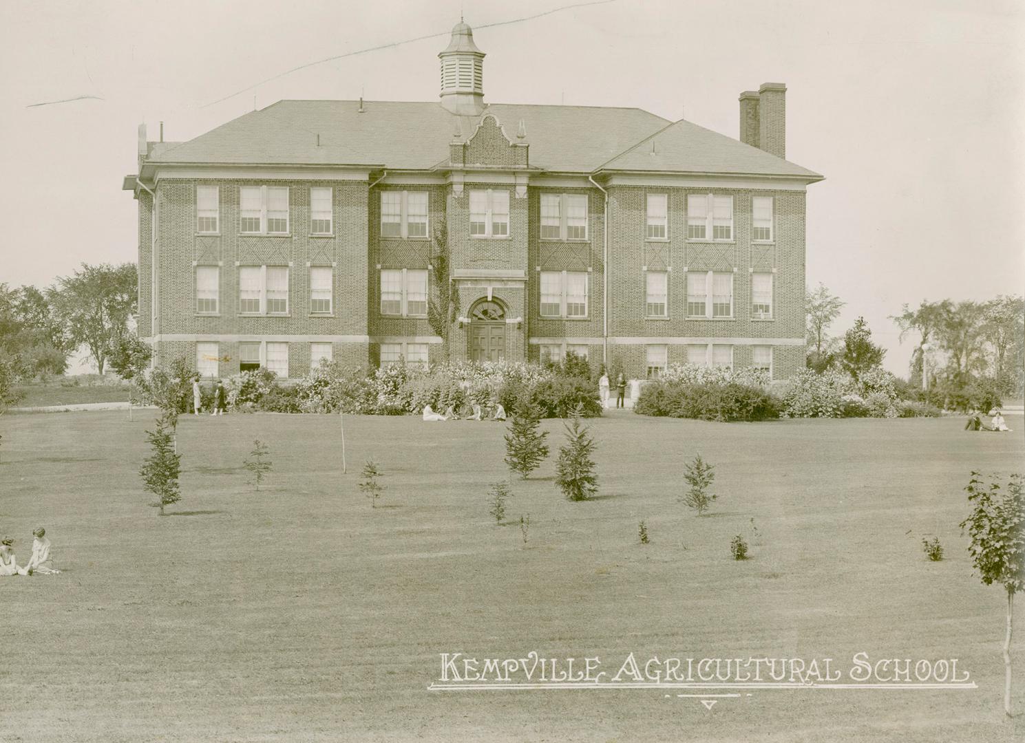 Administration building at Kemptville, Ont.