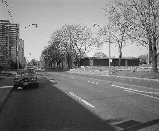 Davisville Avenue, looking west from west of Mount Pleasant Road. June Rowlands Park is on the  ...