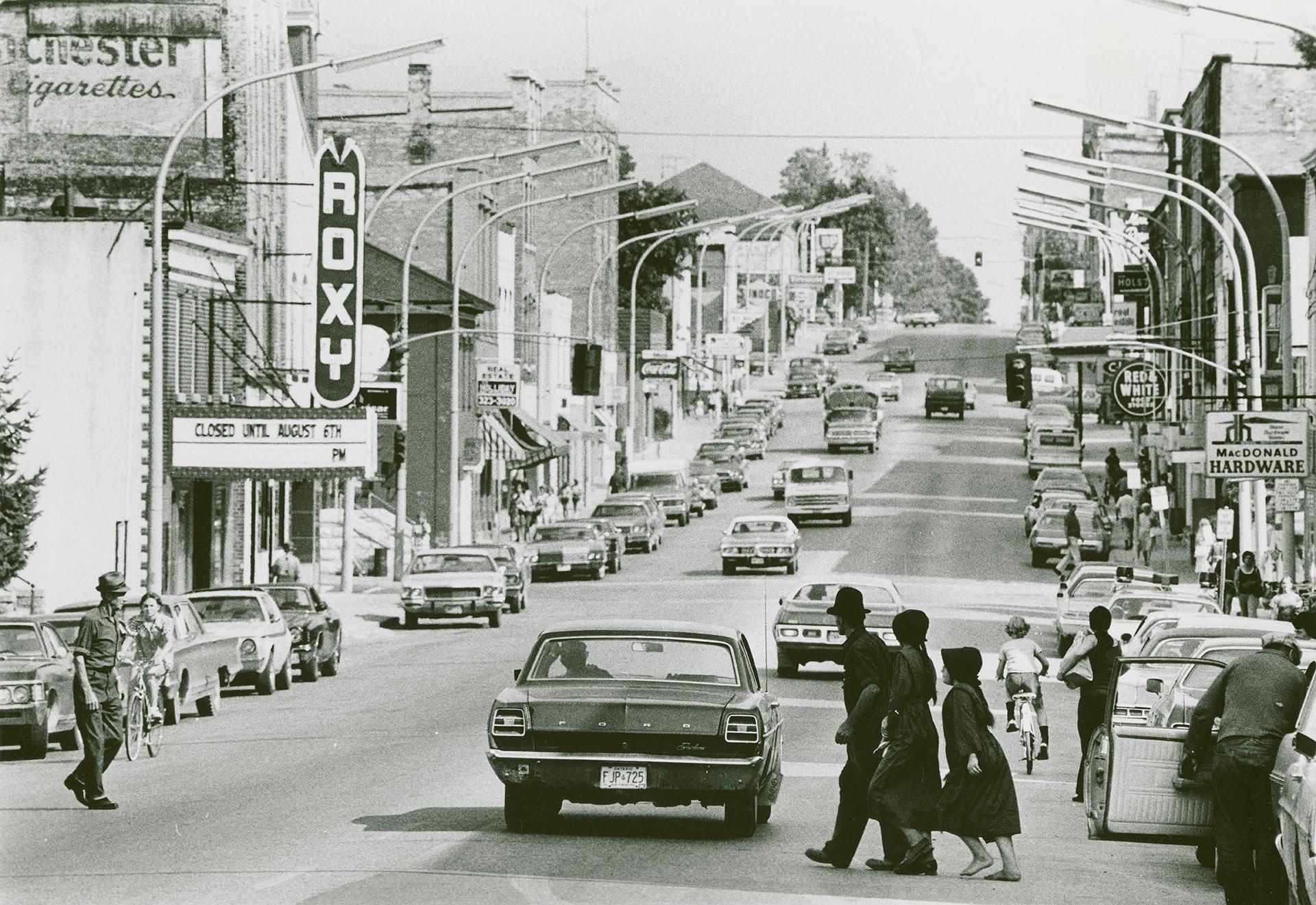 Main Street Of Mount Forest Ont All Items Digital Archive   Full