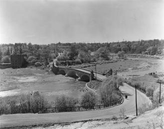 Old Mill Road, bridge across Humber River between Catherine St