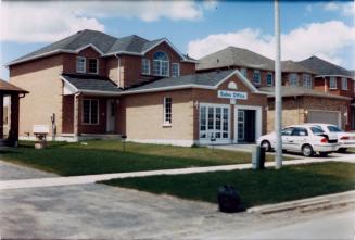 Housing, Bowmanville, Ontario