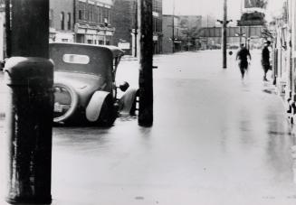 Flooded Main street in the spring of 1915. Brampton, Ontario