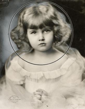 Loveliest among 8,000. This portarit by Charles Aylett was made when Doris won The Star Weekly's Canada's Loveliest Child Contest in 1923. She was pic(...)