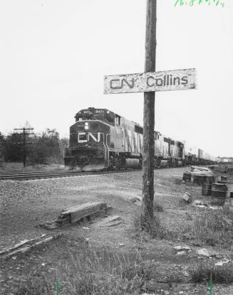 CNR stop at Collins, Ontario