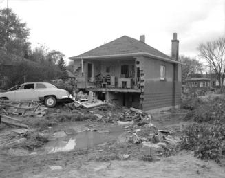 Hurricane Hazel, damage to house and property