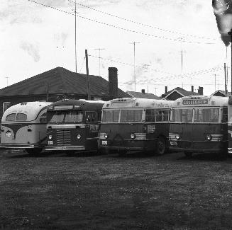 Hollinger Bus Lines, offices & garage, Woodbine Avenue, southeast corner O'Connor Drive