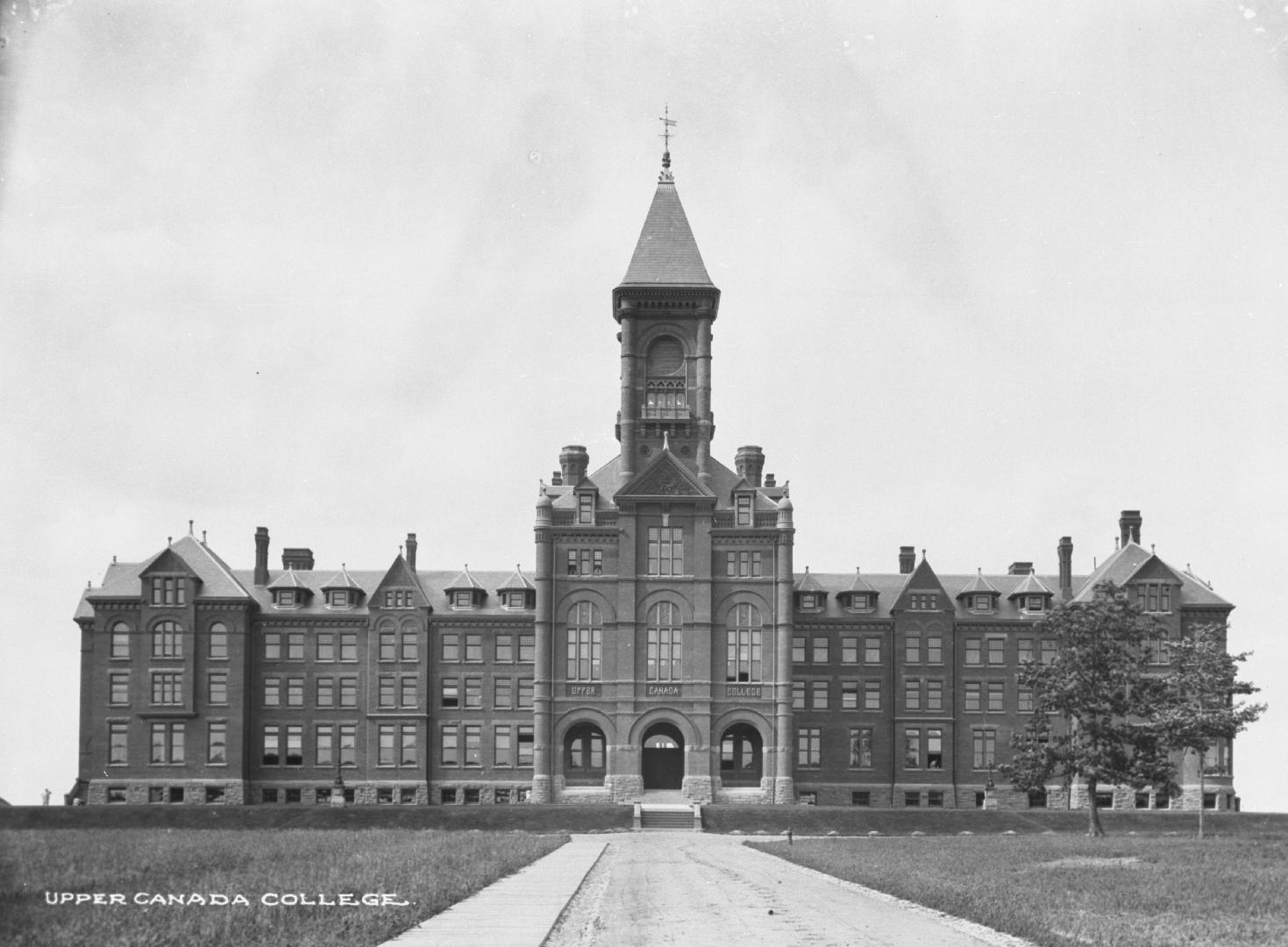 Upper Canada College (opened 1891), Lonsdale Road
