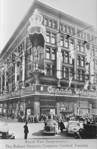 George VI, visit to Toronto, 22 May 1939, decorations on Robert Simpson Co