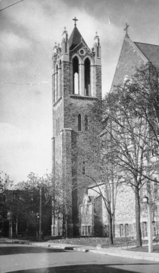 St. Francis' Roman Catholic Church, Mansfield Avenue, northeast corner Grace St., looking w