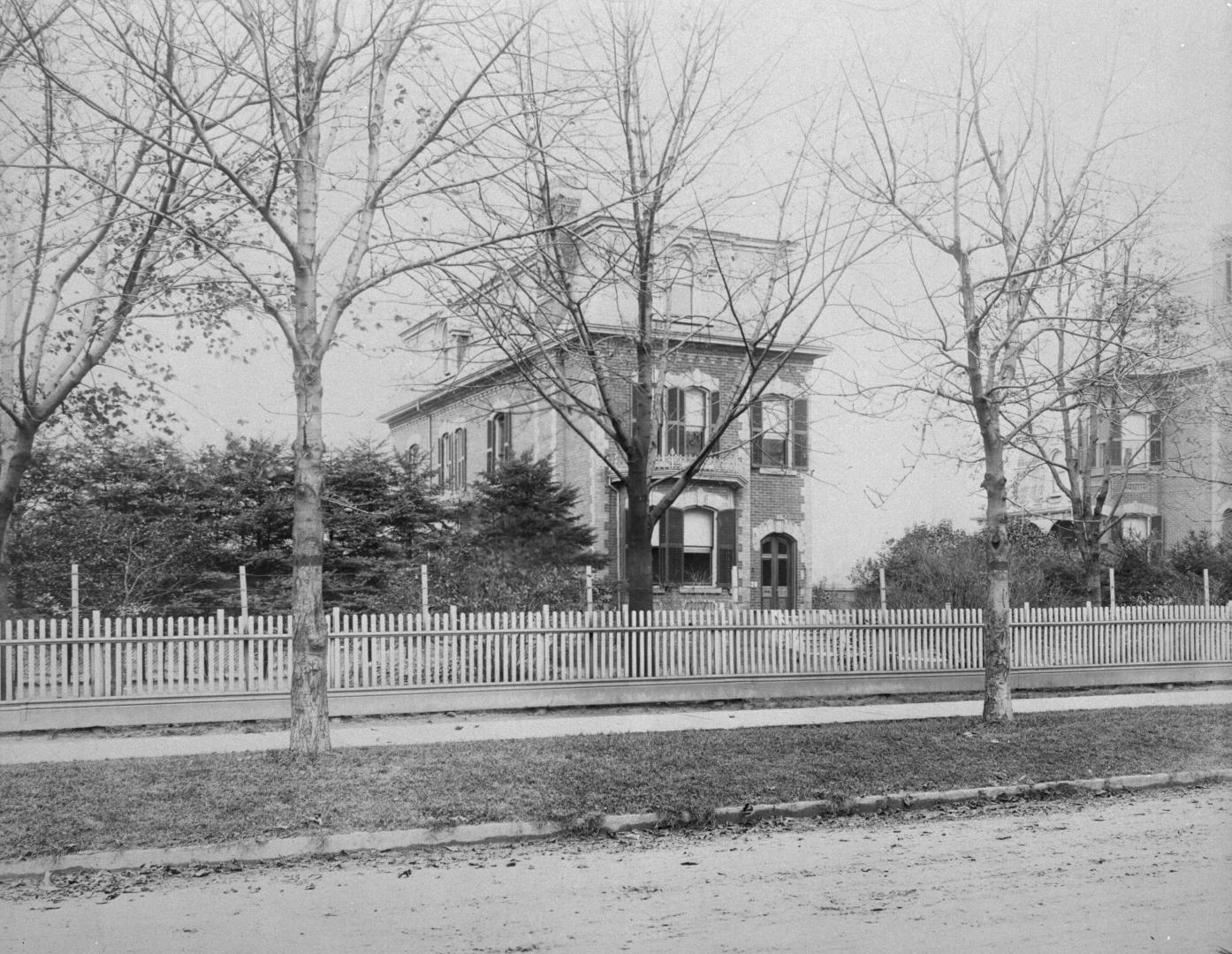 East End Day Nursery, River St