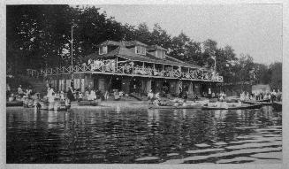 Historic photo from 1900 - Balmy Beach Club, Balmy Beach Park, foot of Beech Ave. people out enjoying the canoes in The Beaches
