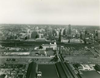 Aerial view Toronto Harbour 1951, looking north