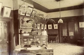City Hall (1844-1899), interior, Mayor's office & reception room