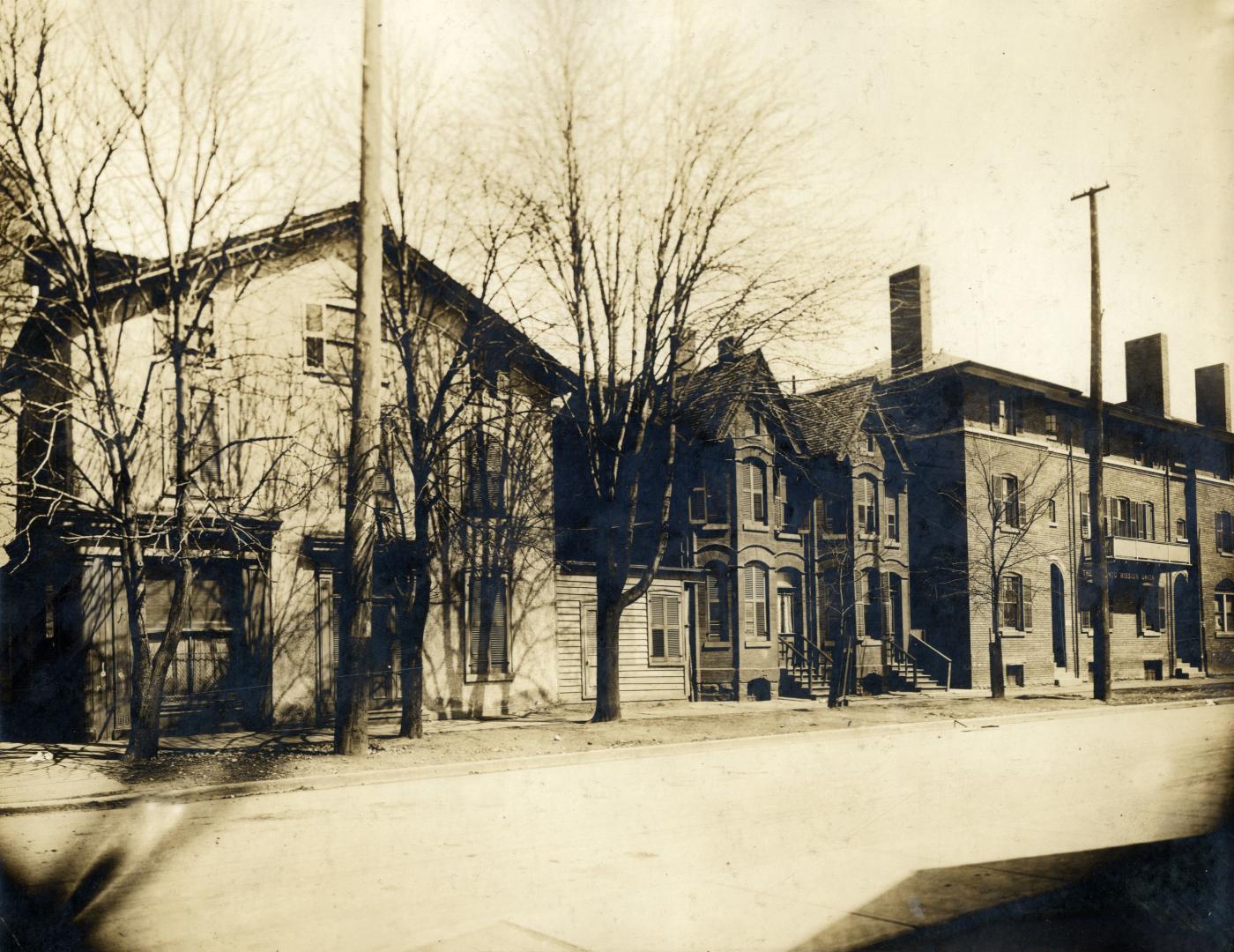 Hayter St., north side, e. from Elizabeth St