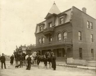 Historic photo from 1890 - Bell's Hotel, s.w. cor. Bloor & Dundas Sts. W., showing Brown's Tally-ho (fast horse-drawn coach) in High Park