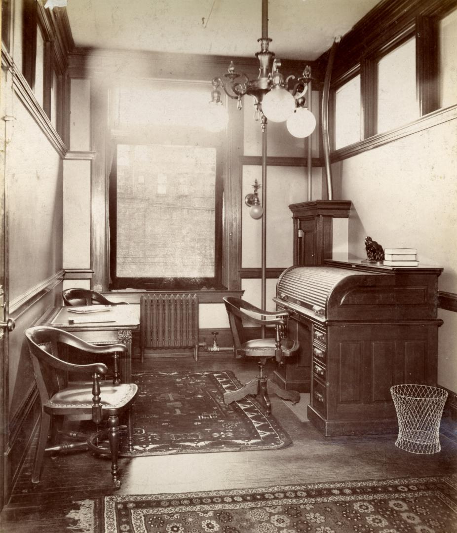 Telegram Building (1900-1963), interior, exchange editor's room
