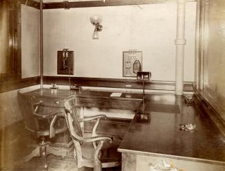 Telegram Building (1900-1963), interior, telegraph room