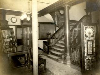 Telegram Building (1900-1963), interior, waiting room, second (editorial) floor