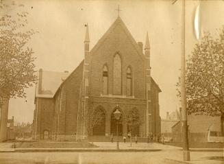 Cowan Avenue Methodist Church, Cowan Avenue, west side, between King & Queen Streets West