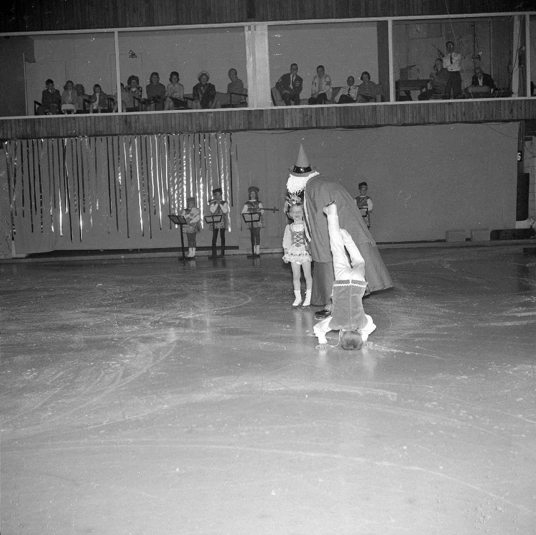 Toronto Cricket, Skating & Curling Club, Wilson Avenue, south side, between Saunders St