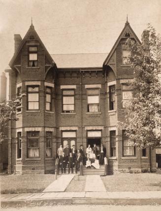 House, Beaconsfield Avenue, west side, south of Argyle St