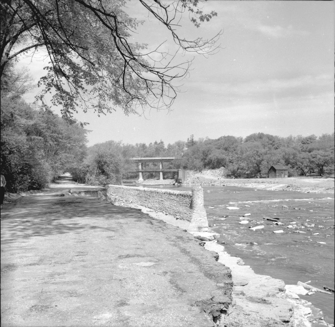 Humber River, looking northwest to Old Dundas St