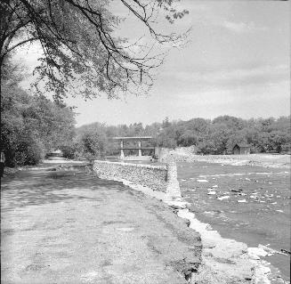 Humber River, looking northwest to Old Dundas St