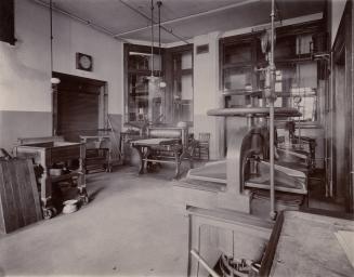 Telegram Building (1900-1963), interior, stereotype room