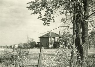 House, Royal York Road., east side, south of Dundas Street West, view from rear, looking southwest from The Kingsway or Willingdon Boulevard