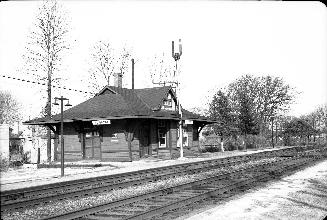 Islington Railway Station (C.P.R.), Islington Avenue, west side, north of Bloor St. West