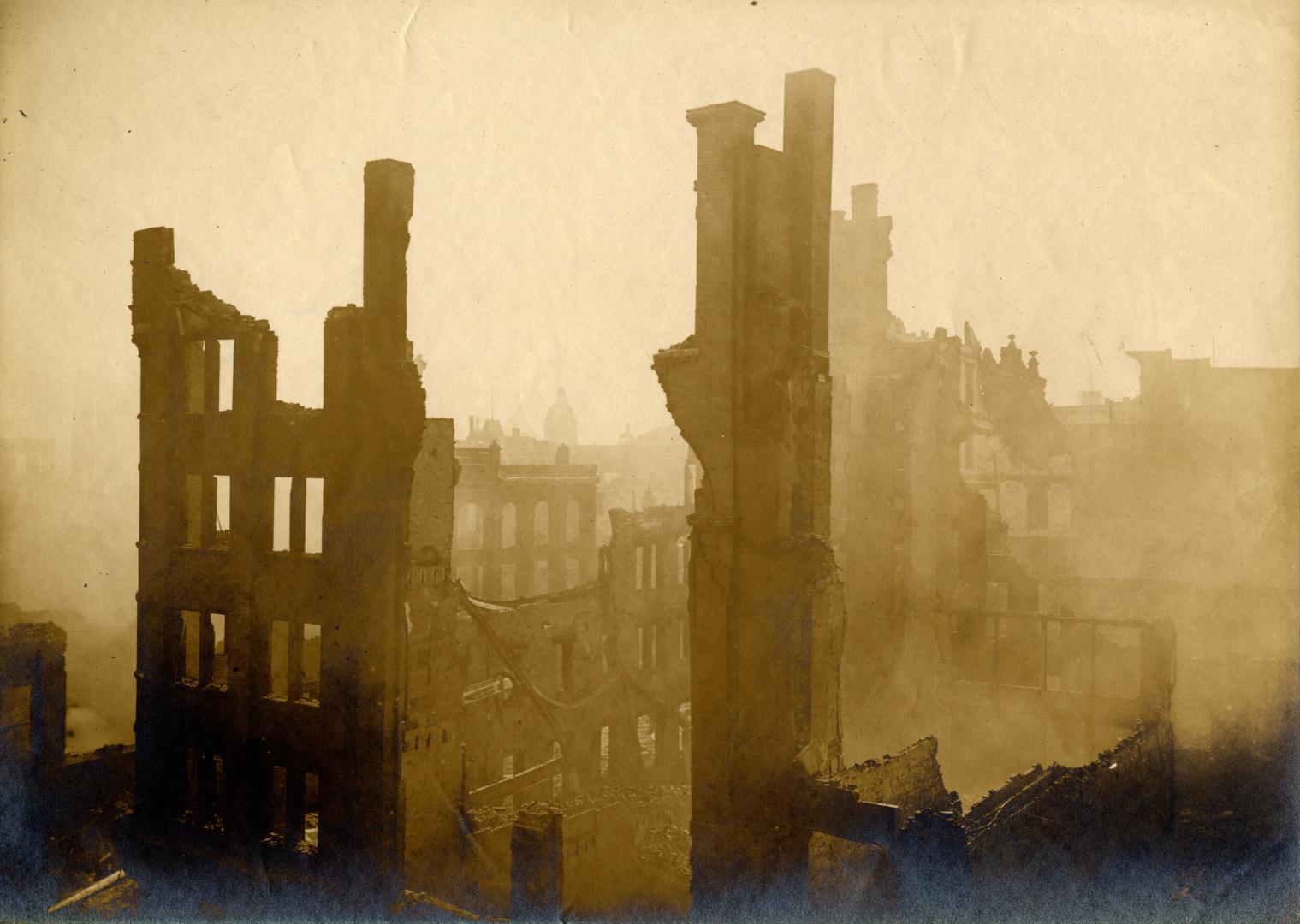 Fire (1904), Bay St., west side, looking s.west from north of Wellington St. West, Toronto, Ontario