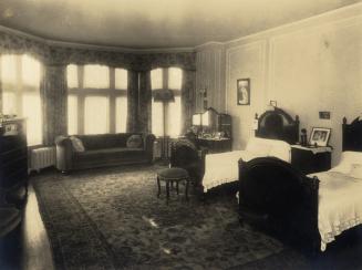 Image shows interior of the bedroom.