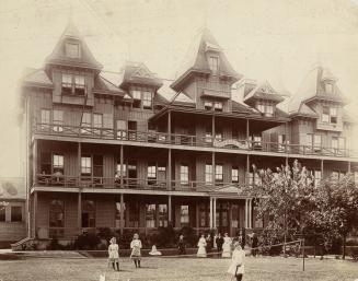 Hanlan, Hotel (1880-1909), Hanlan's Point