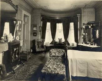 Mason, John Herbert, ''Ermeleigh'', Sherbourne Street, southeast corner Wellesley Street East; Interior, bedroom