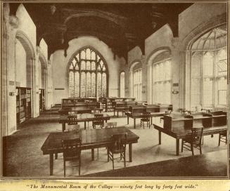 Knox College (opened 1915), Interior, library