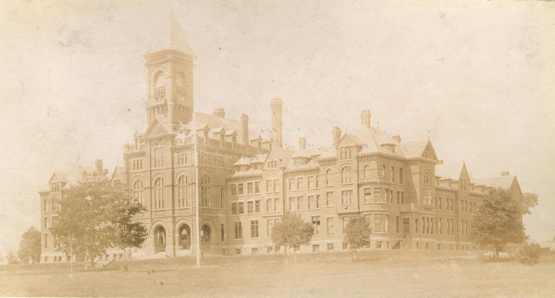 Upper Canada College (opened 1891), Lonsdale Road