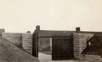 Fort York, gate (western), looking e