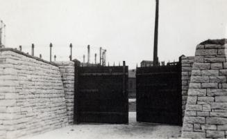 Fort York, gate (eastern), looking northeast