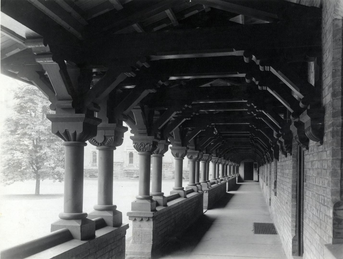 University College, quadrangle, west side