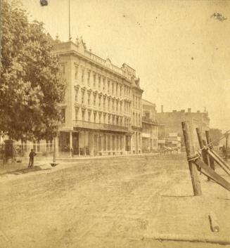 Historic photo from 1875 - American Hotel on Front St. E., at Yonge St. in St. Lawrence