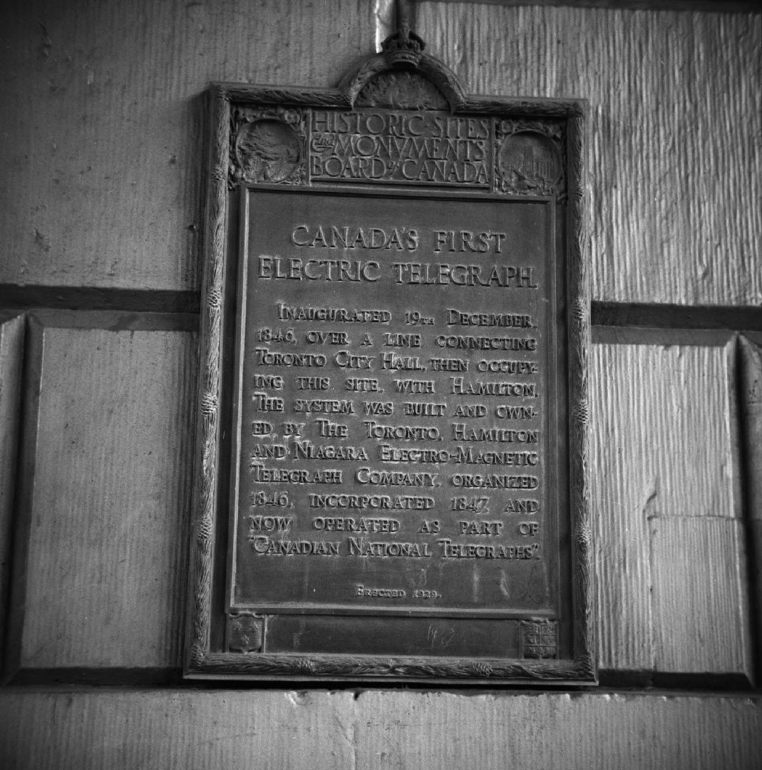 Telegraph, plaque commemorating Canada's first electric telegraph, on south St
