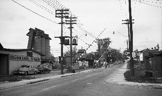 Woodbine Avenue, looking north from Darrell Avenue, showing C