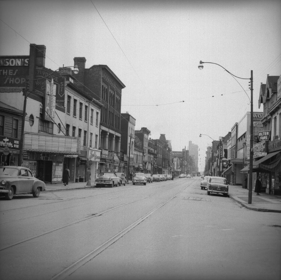 Yonge Street, Queen To College St