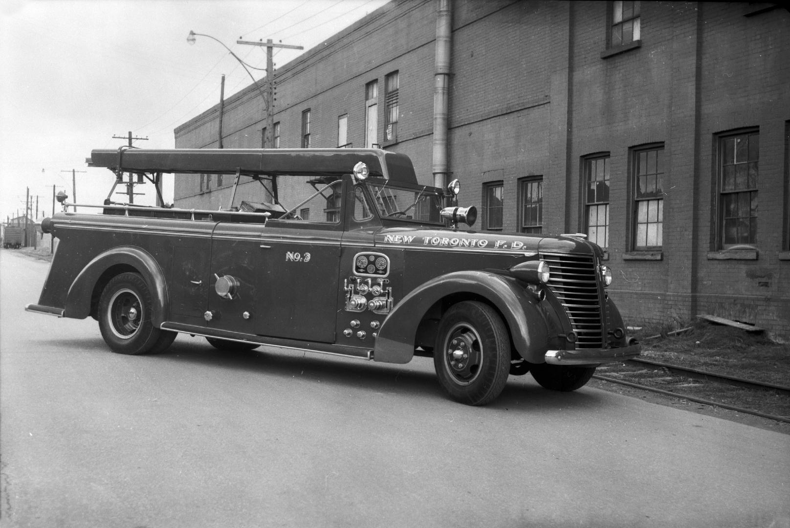New Toronto Pumper No. 3, in front of fire hall, Eighth St., west side, north of Lake Shore Boulevard West, looking northeast