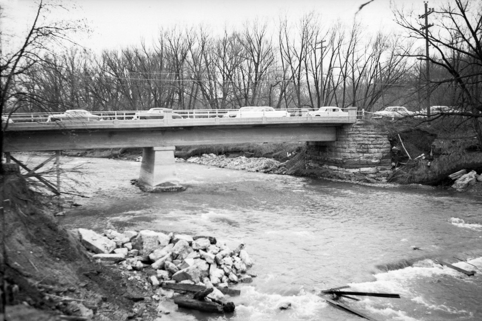 Humber River, looking north to Highway 7 bridge at Woodbridge (Vaughan, Ontario)