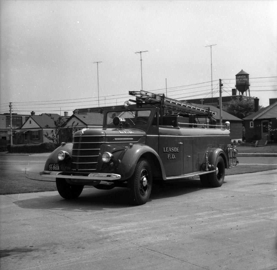 Pumper, looking north east across Randolph Road beside Leaside Municipal Building, McRae Drive, southwest corner Randolph Road