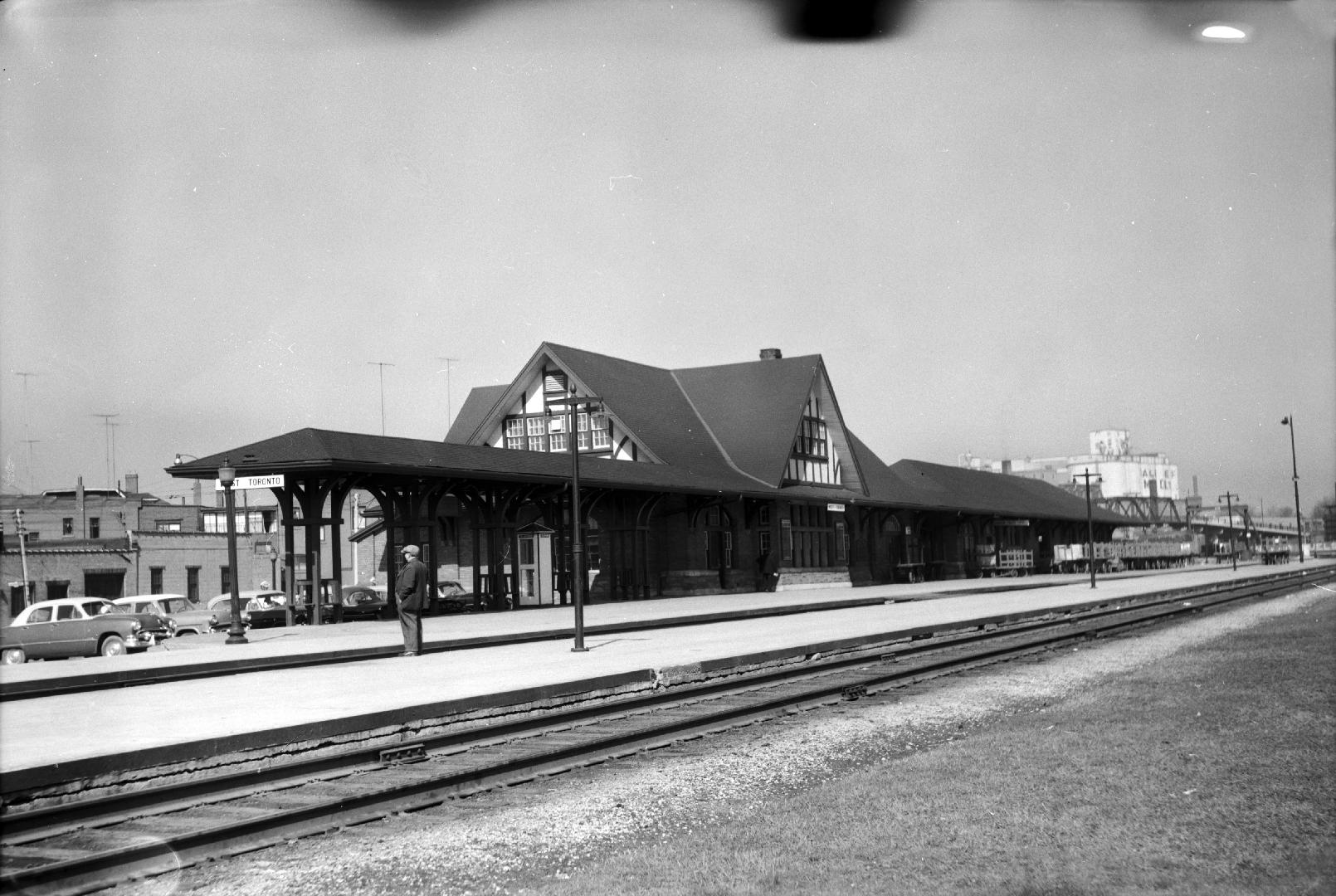 West Toronto Railway Station (C