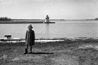 Lighthouse, Eastern Gap (north lighthouse), looking w