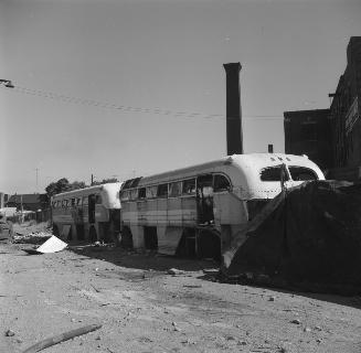 Gray Coach Lines, bus #696 (centre), & #695 (left) & #691 (under tarpaulin at right) at T