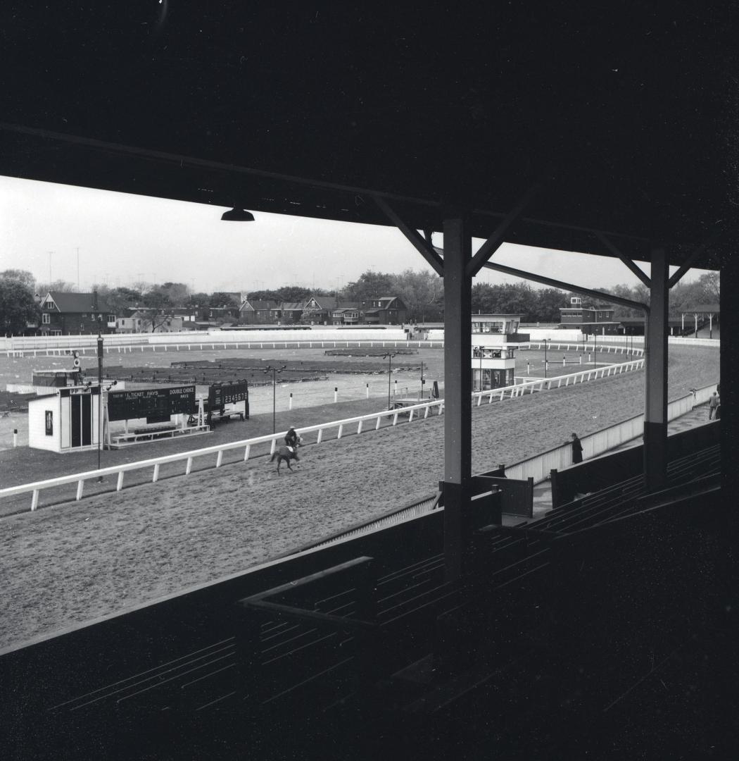 Dufferin Park Race Track, Dufferin St